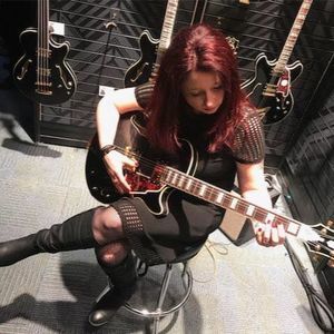 Meet your Posher, Alyssa